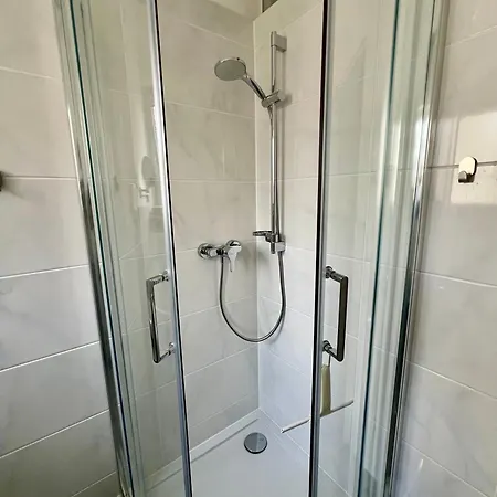 Casa Edelsita شقة