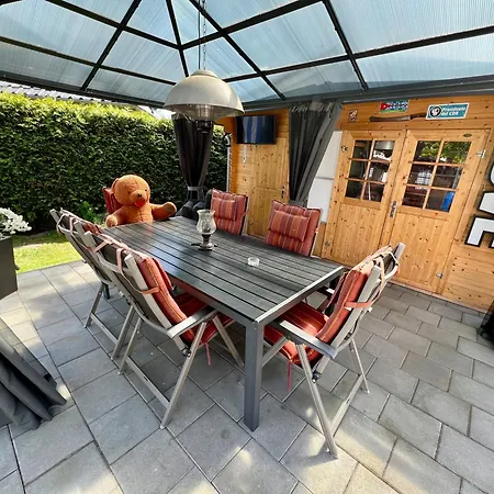 Casa Edelsita هوبيغارْتْنْ